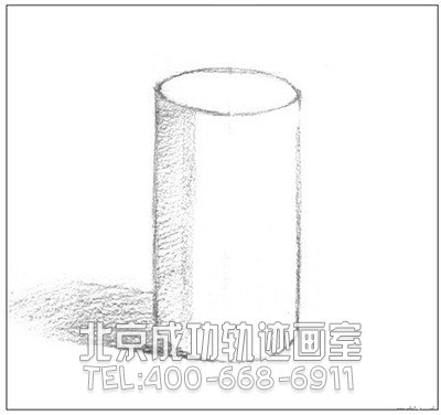 素描入門(mén)：素描圓柱體的繪畫(huà)教程